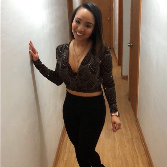 Meet your Posher, Monica - Picture 1 of 1